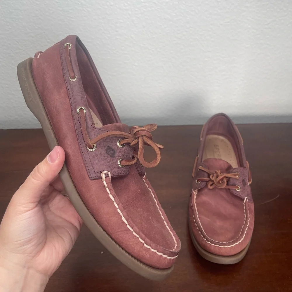 Sperry Women’s Burgundy Leather Tonal Boat Shoes Size 9.5 - Picture 1 of 9